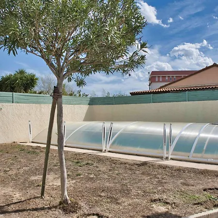 Casa vacanze Nice Spacious House With Garden And Swimming Pool